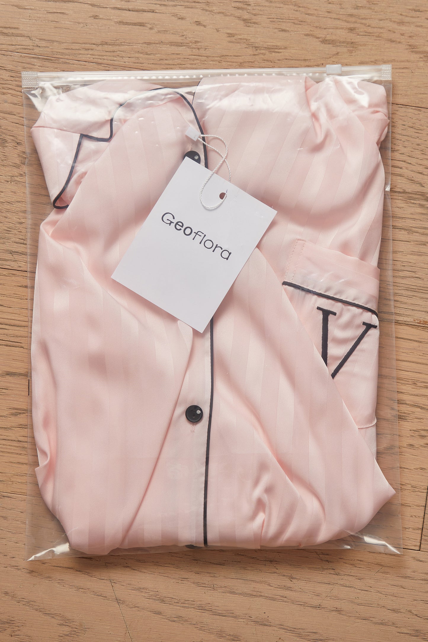 Geoflora Pink Button-Down Long Sleeve Pajama Top