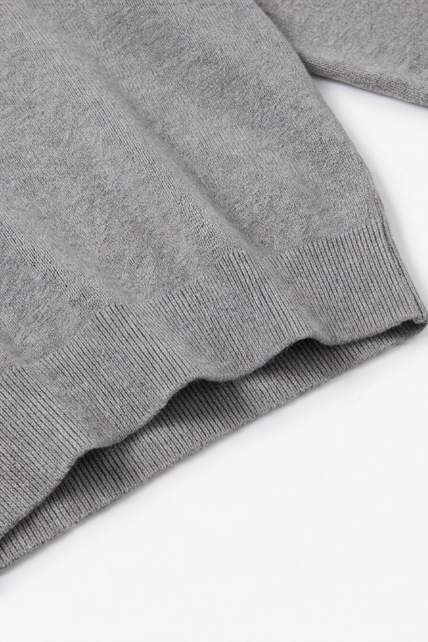 EASYSO Travel-Ready Knit Polo Pullover – Relaxed Collared Sweater in Soft Heather Grey