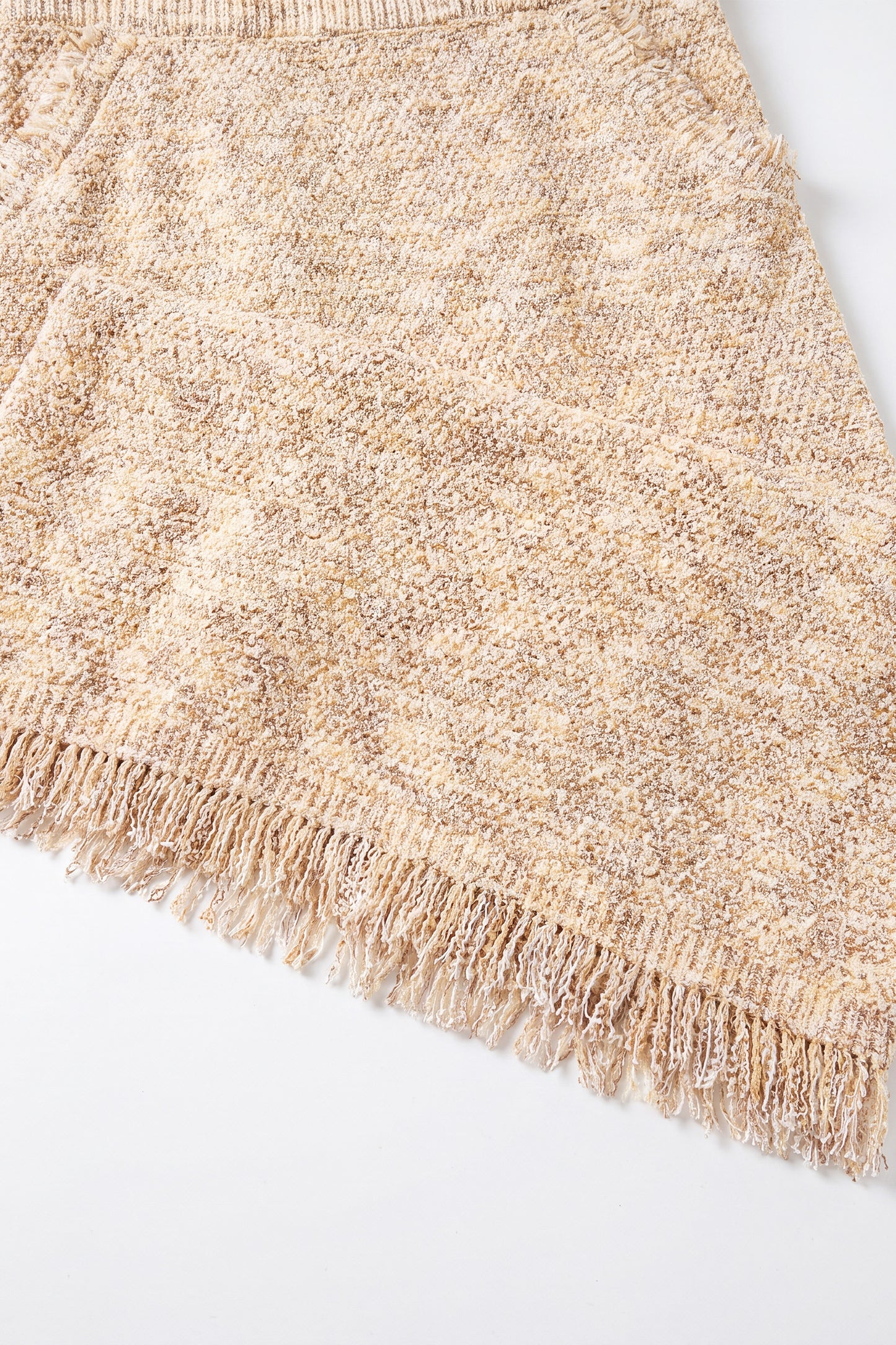 EASYSO Cozy Bouclé Knit Fringe Skirt – Oatmeal Melange Tassel Midi Skirt with Pockets
